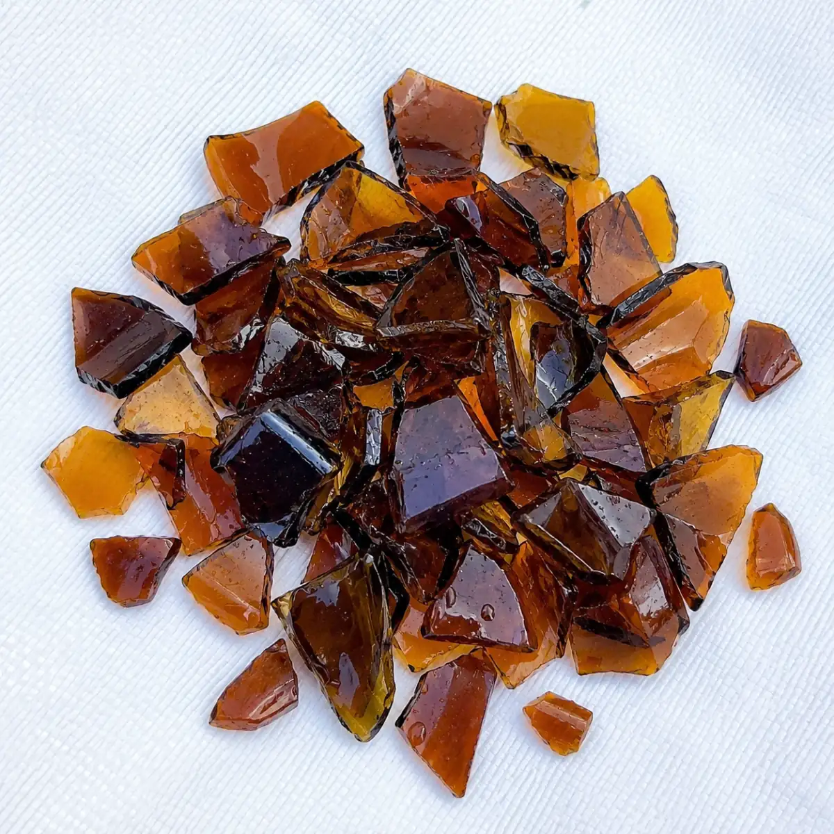 Amber glass cullet